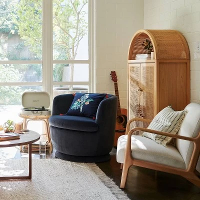 Bleached Jute Fringe Rug - Hearth & Hand™ With Magnolia 6 Bleached Jute Fringe Rug - Hearth & Hand™ With Magnolia - Image 4