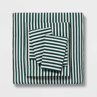 Floral Printed Microfiber Reversible Comforter & Sheets Set Dark Green - Room Essentials™ 8 Floral Printed Microfiber Reversible Comforter & Sheets Set Dark Green - Room Essentials™ - Image 6